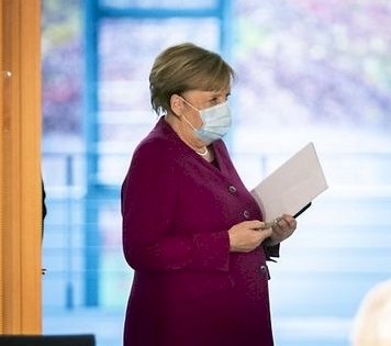 Almanların seyahate gelmemelerini istemeyen Şansölye