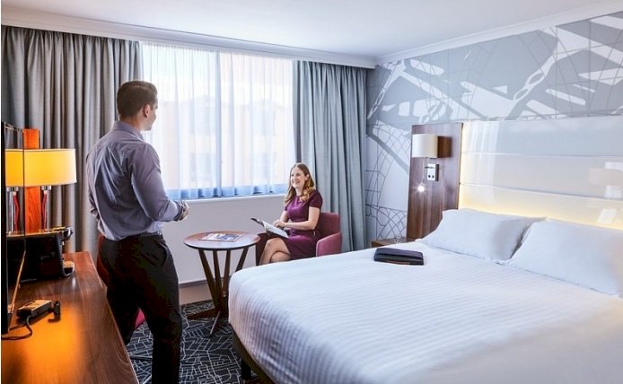 Accor Huazhu Group'taki Hisselerini’de Sattı