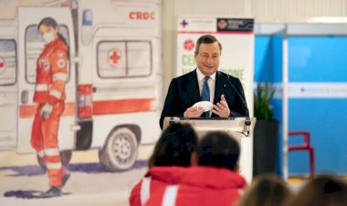 İtalya Yeni Dalga Ortasında Covid Kısıtlamalarını Sıkılaştırdı